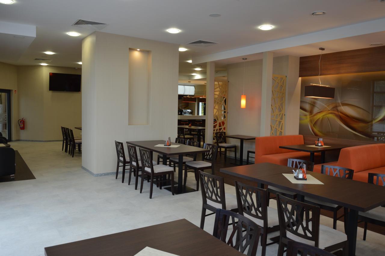 Hotel Via Baltica Łomża 외부 사진